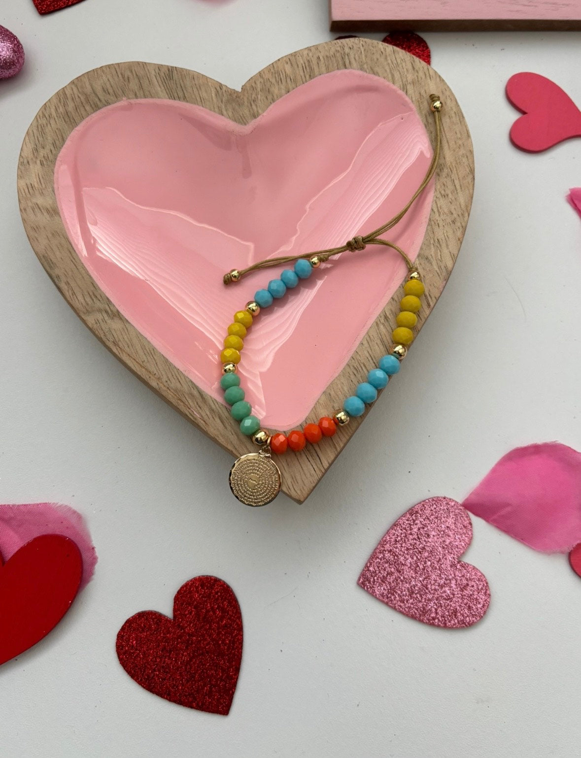 Pulsera con dije del Padre Nuestro
