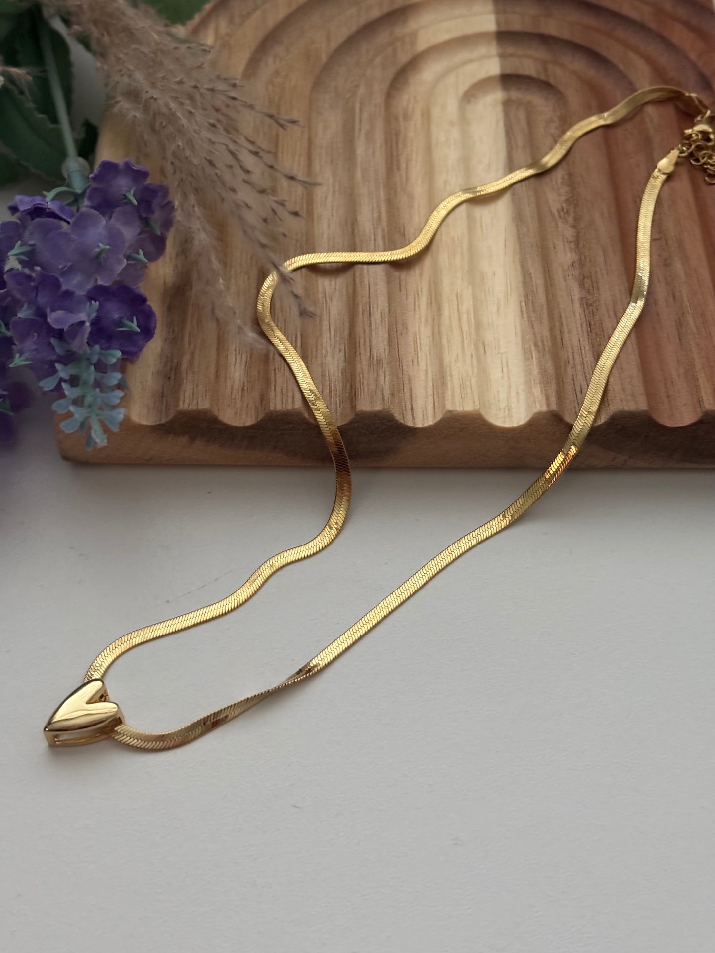 Collar con colgante de corazón