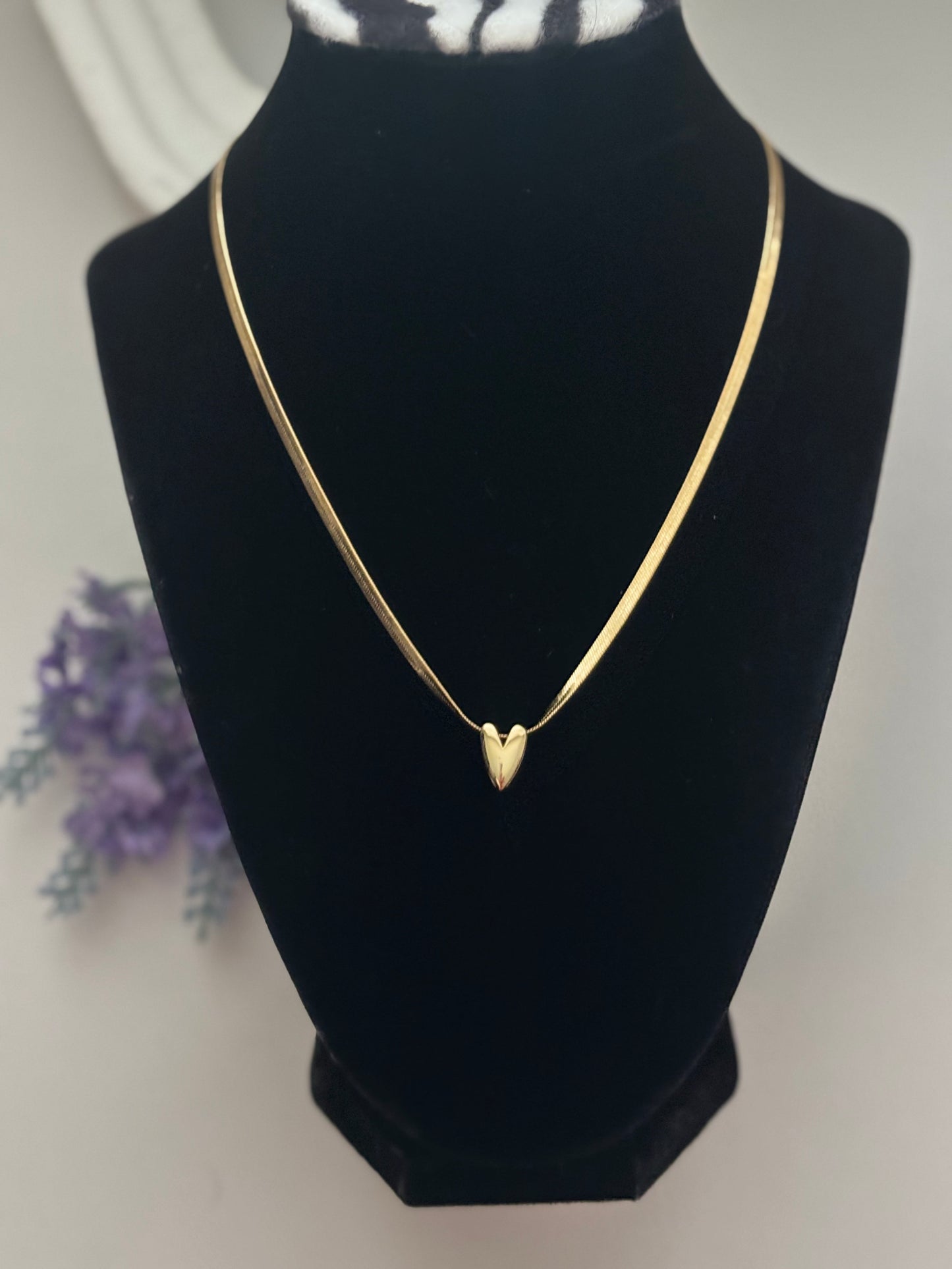 Collar con colgante de corazón